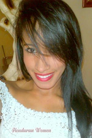 153598 - Kimberly Age: 33 - Venezuela