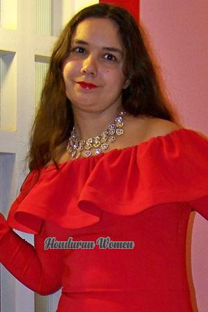 174452 - Olesya Age: 37 - Ukraine