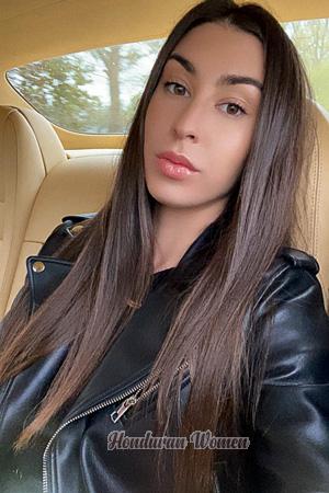 203095 - Anastasiia Age: 29 - Netherlands